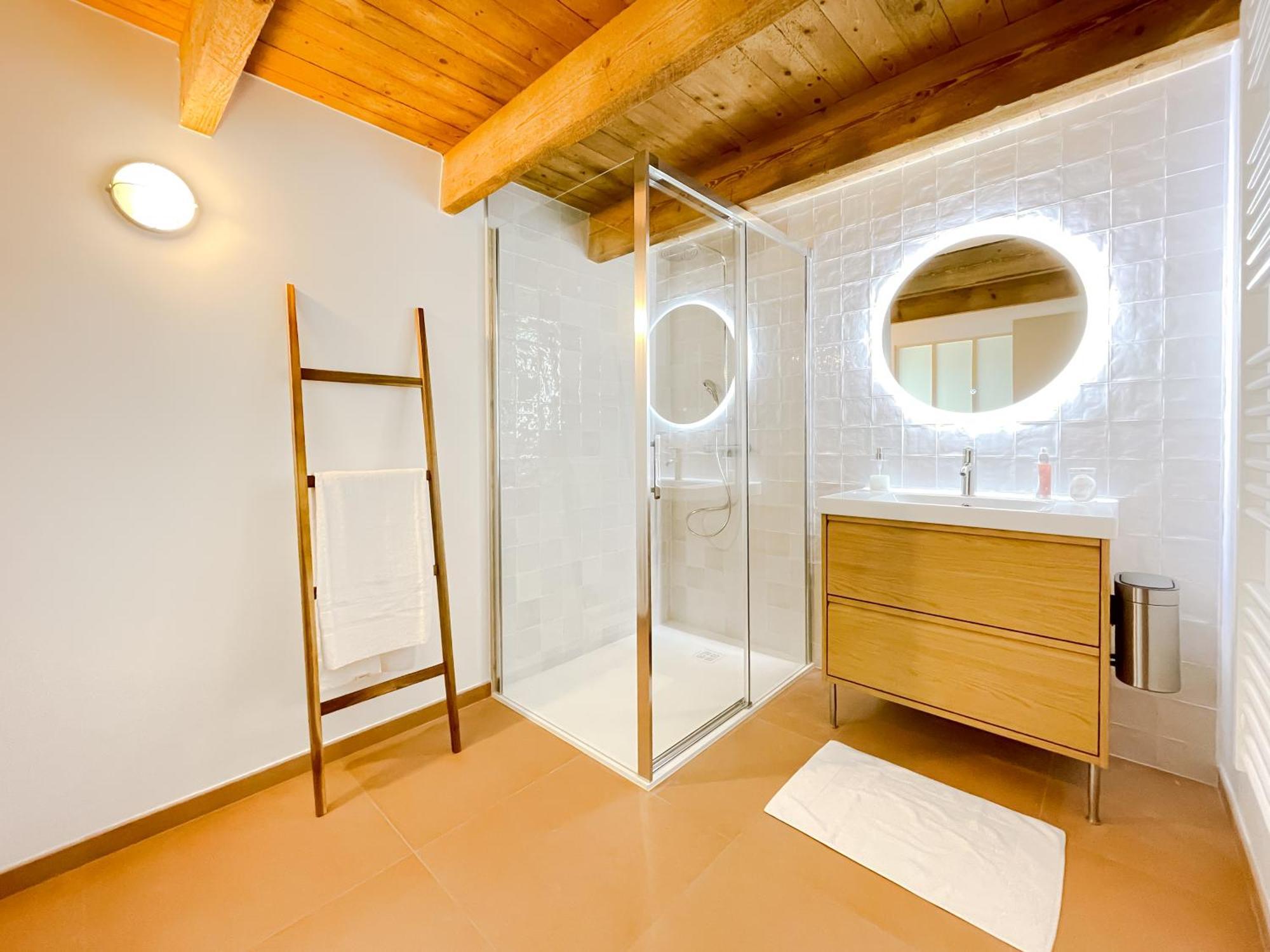 La Maison De Leon Holiday home Saint-Georges-de-Grehaigne